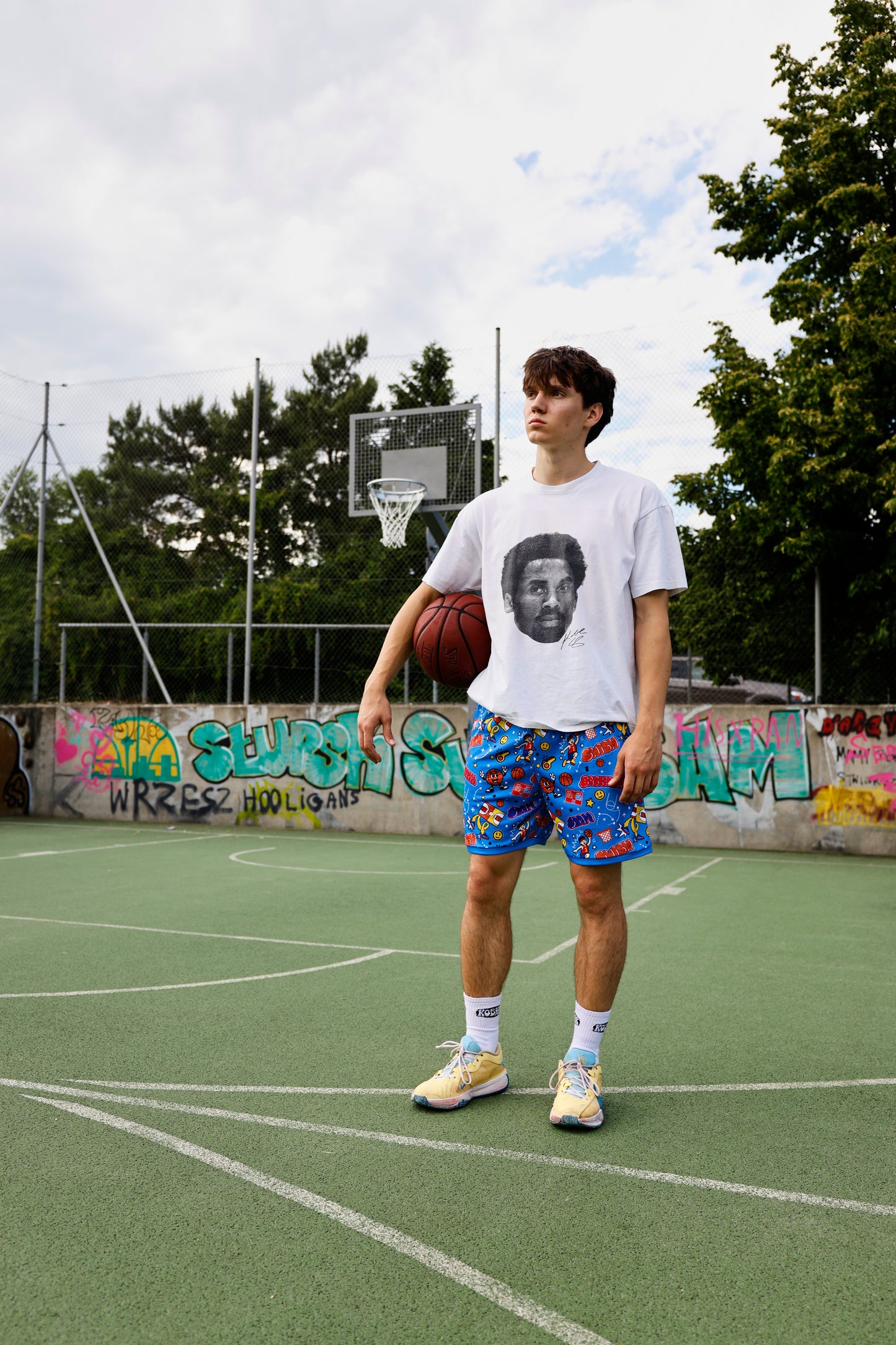 BASKETBALL SHORTS (CHOSEN ONES DROP)