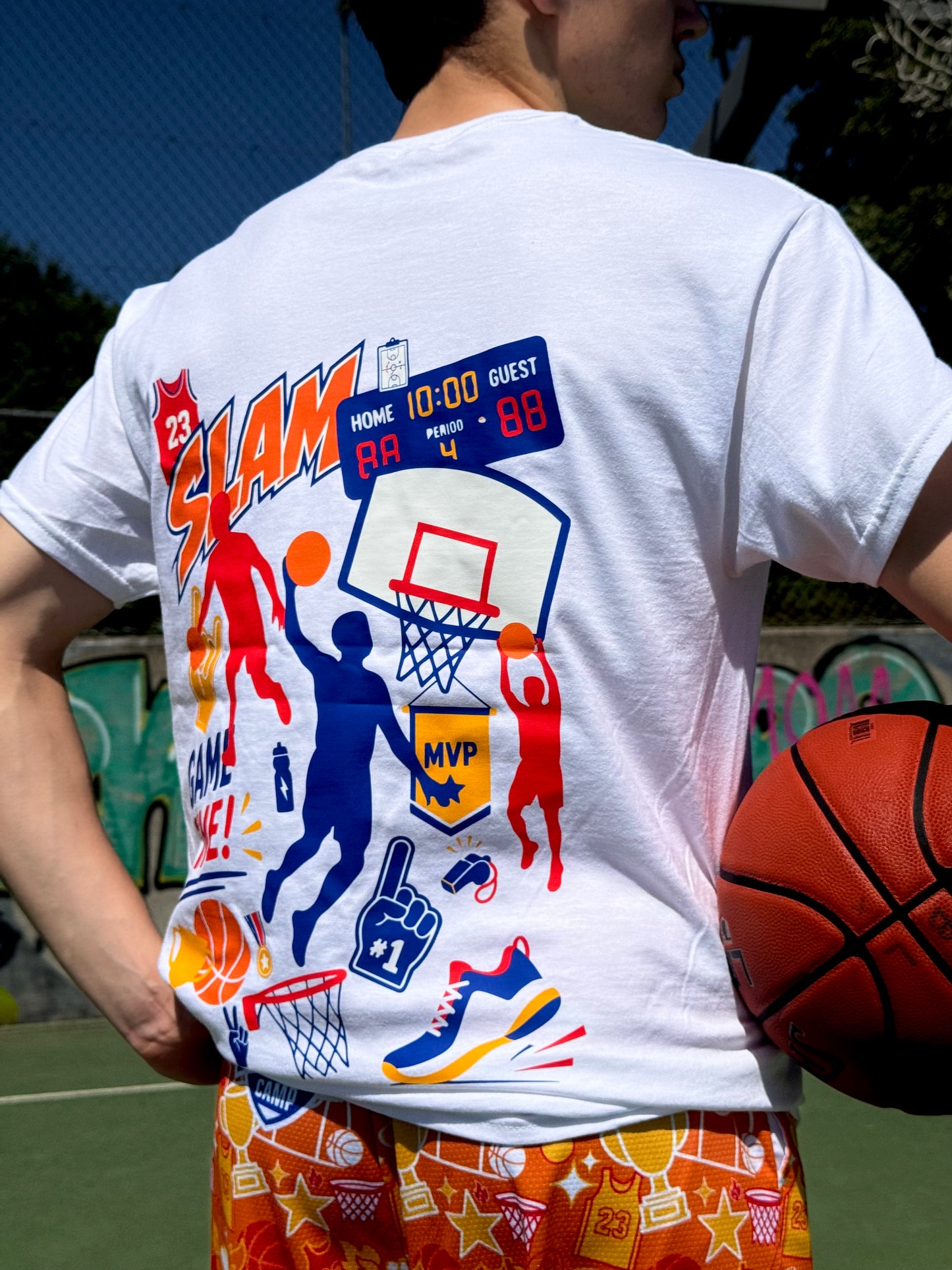 WHITE T-SHIRT KOBIAK x BASKET CAMP (LIMITED EDITION)