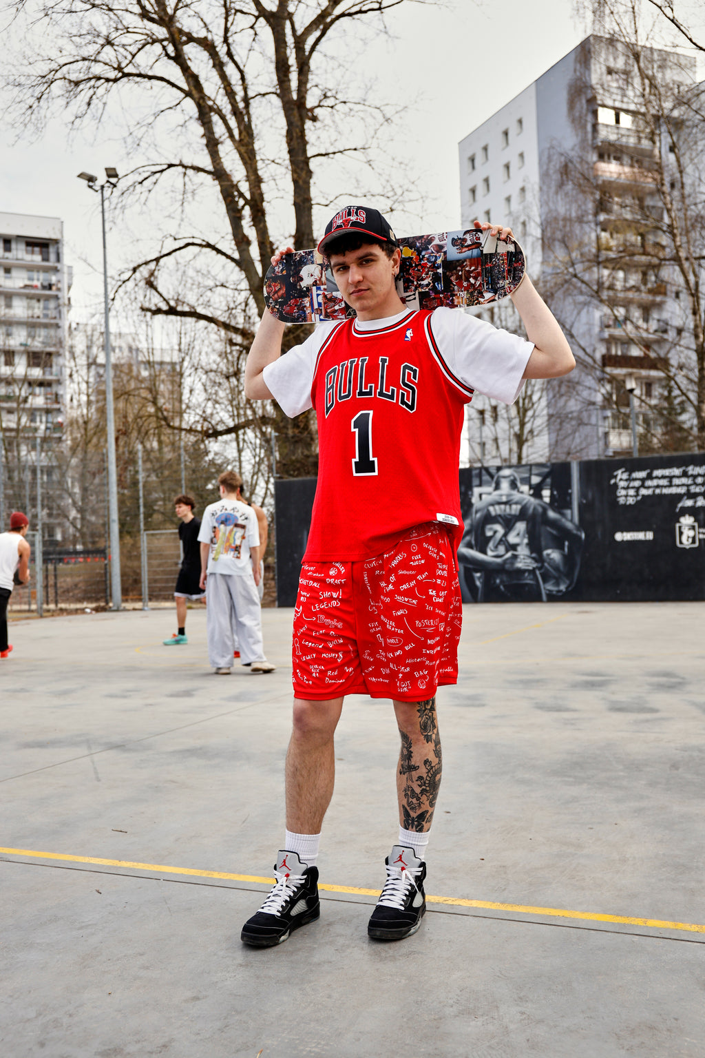 RED SHORTS (CHICAGO BULLS)