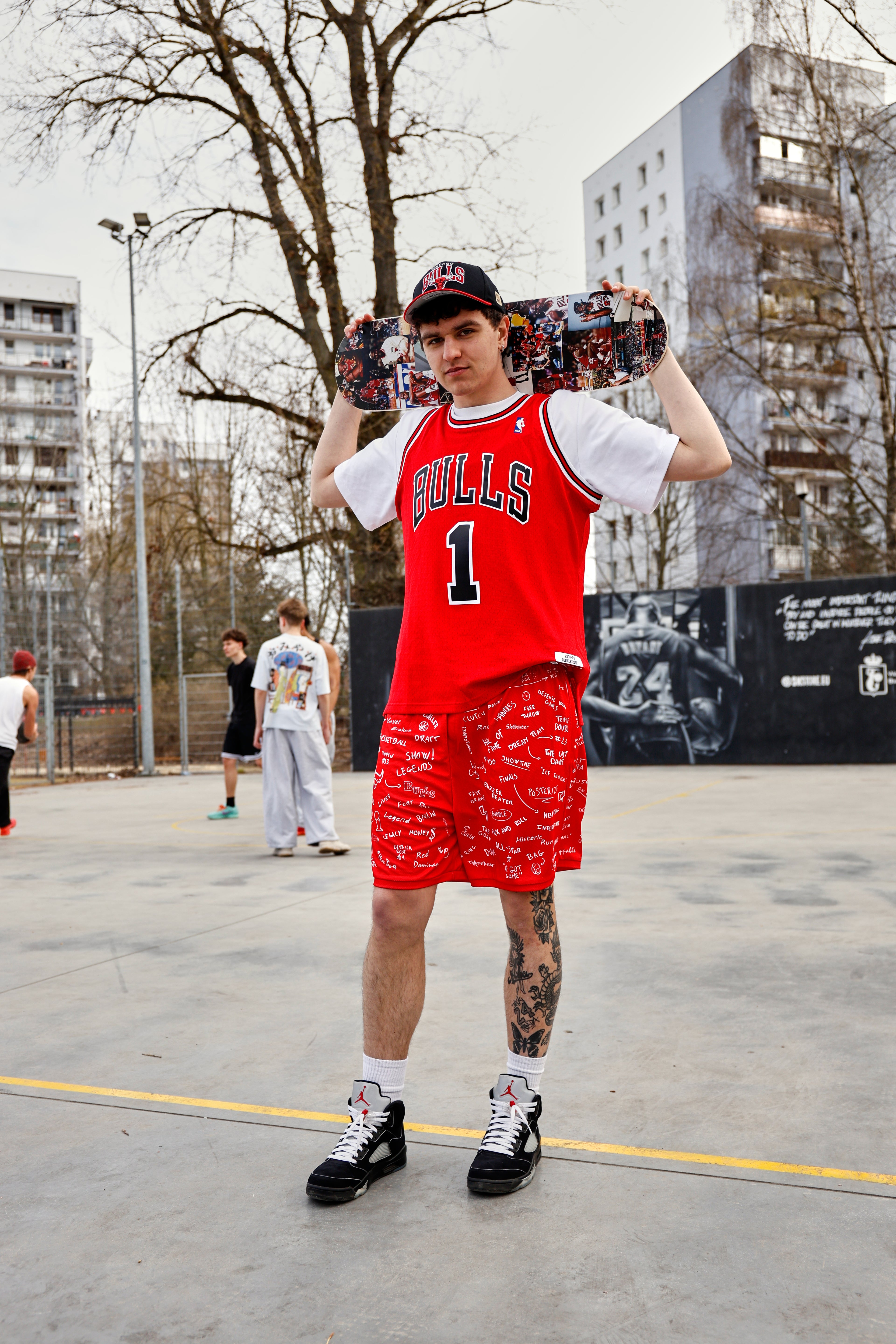 RED SHORTS (CHICAGO BULLS)