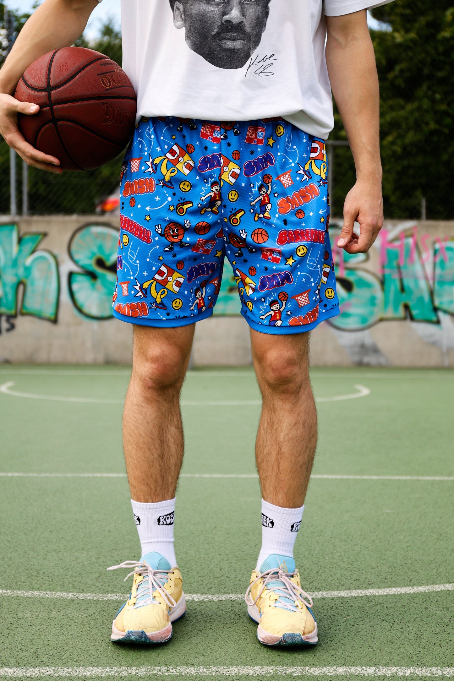BASKETBALL SHORTS (CHOSEN ONES DROP)