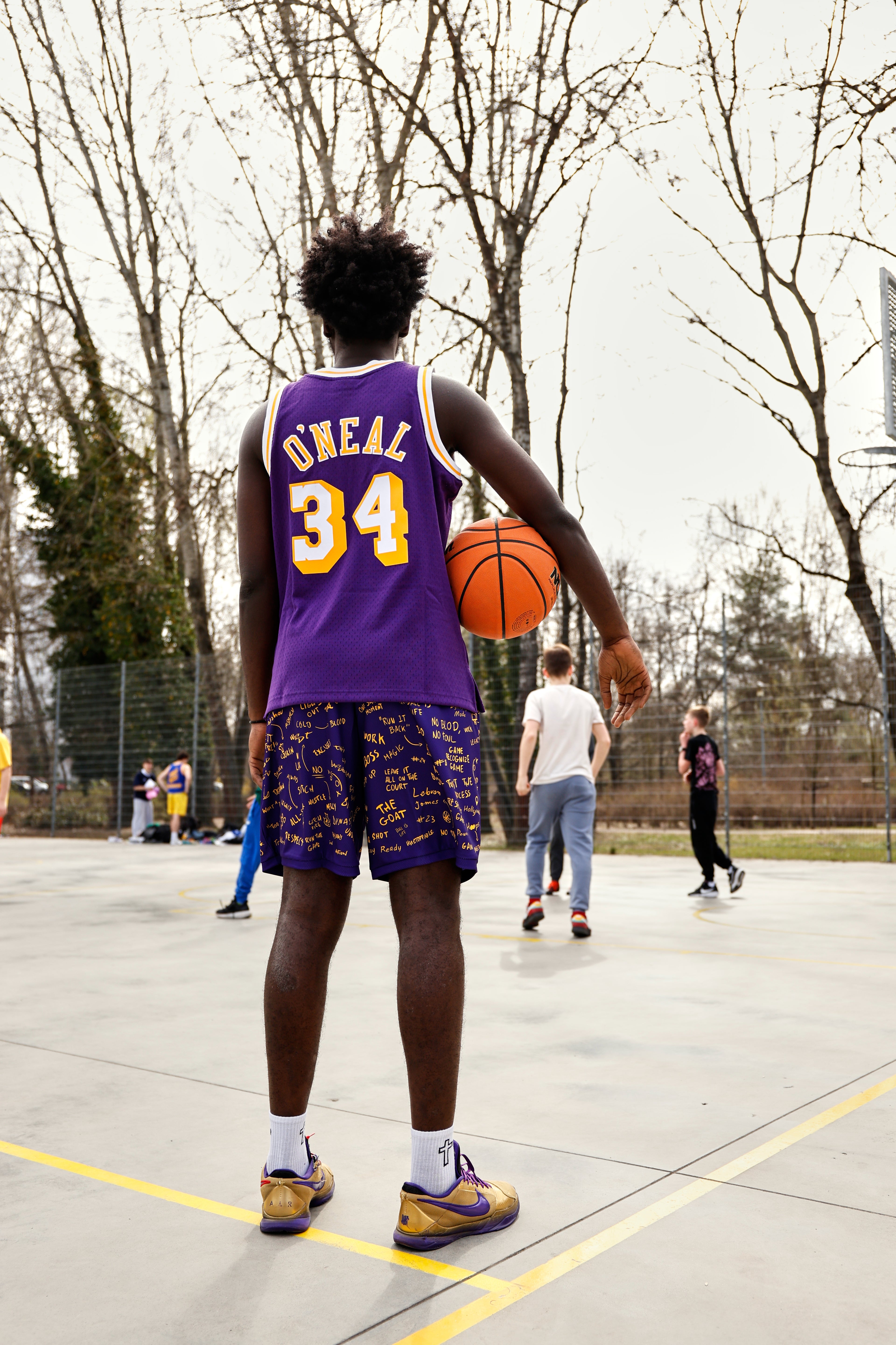 PURPLE SHORTS (LOS ANGELES LAKERS)