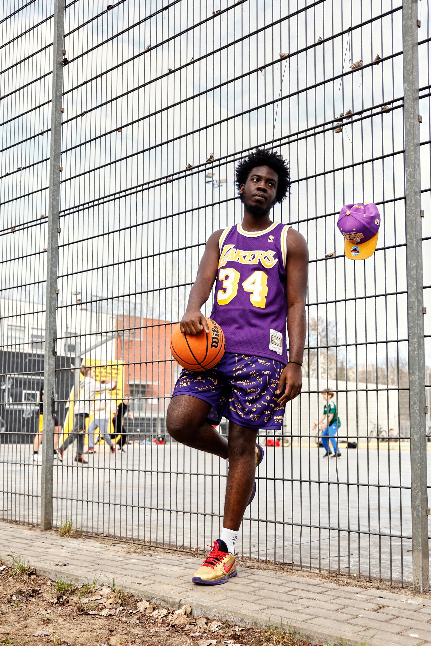 PURPLE SHORTS (LOS ANGELES LAKERS)